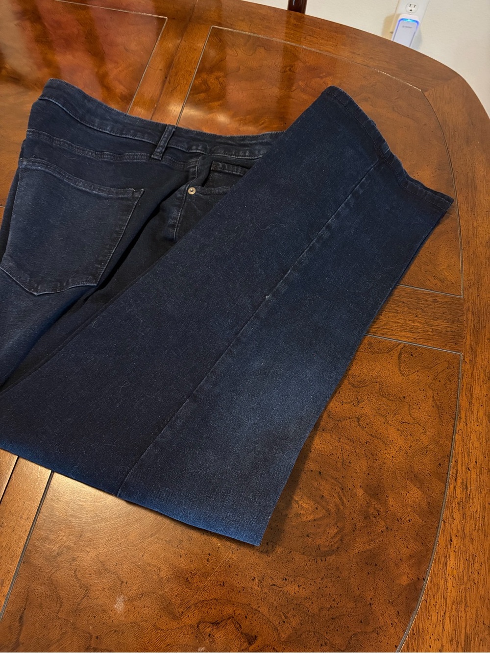 New Sonoma Curvy Fit Straight Leg size 18 regular. Pretty Navy color!